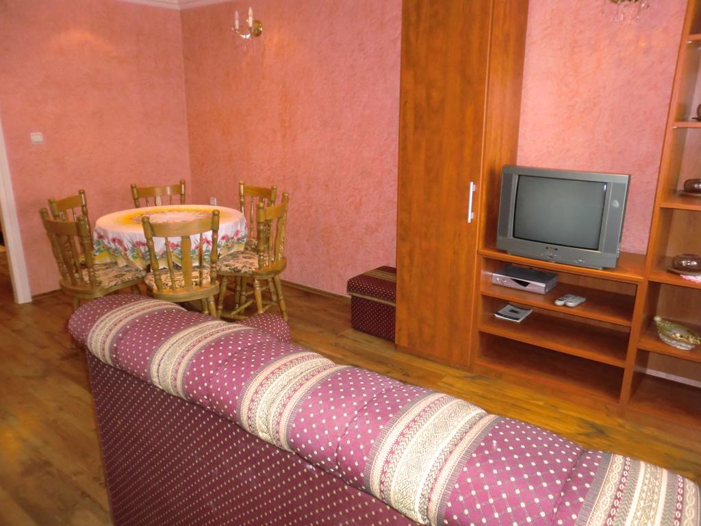 Apartments Markas มาลินสกา ภายนอก รูปภาพ